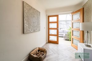 Photo 19- click for photo gallery